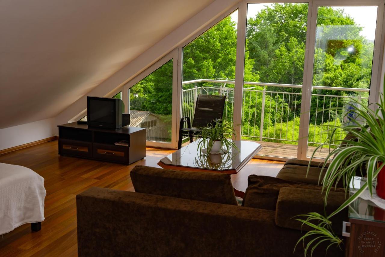Isaan Ostrzyce Guest House Extérieur photo