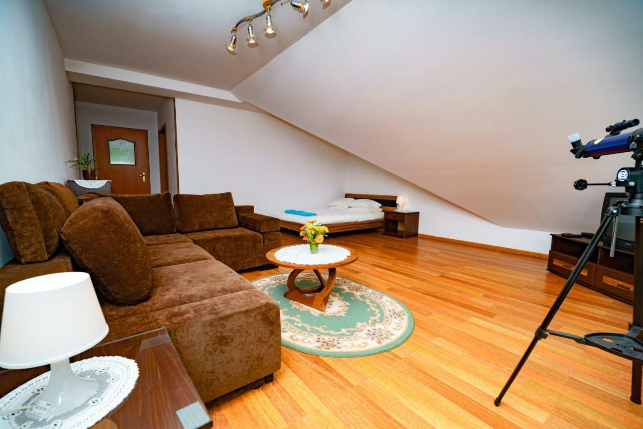 Isaan Ostrzyce Guest House Extérieur photo